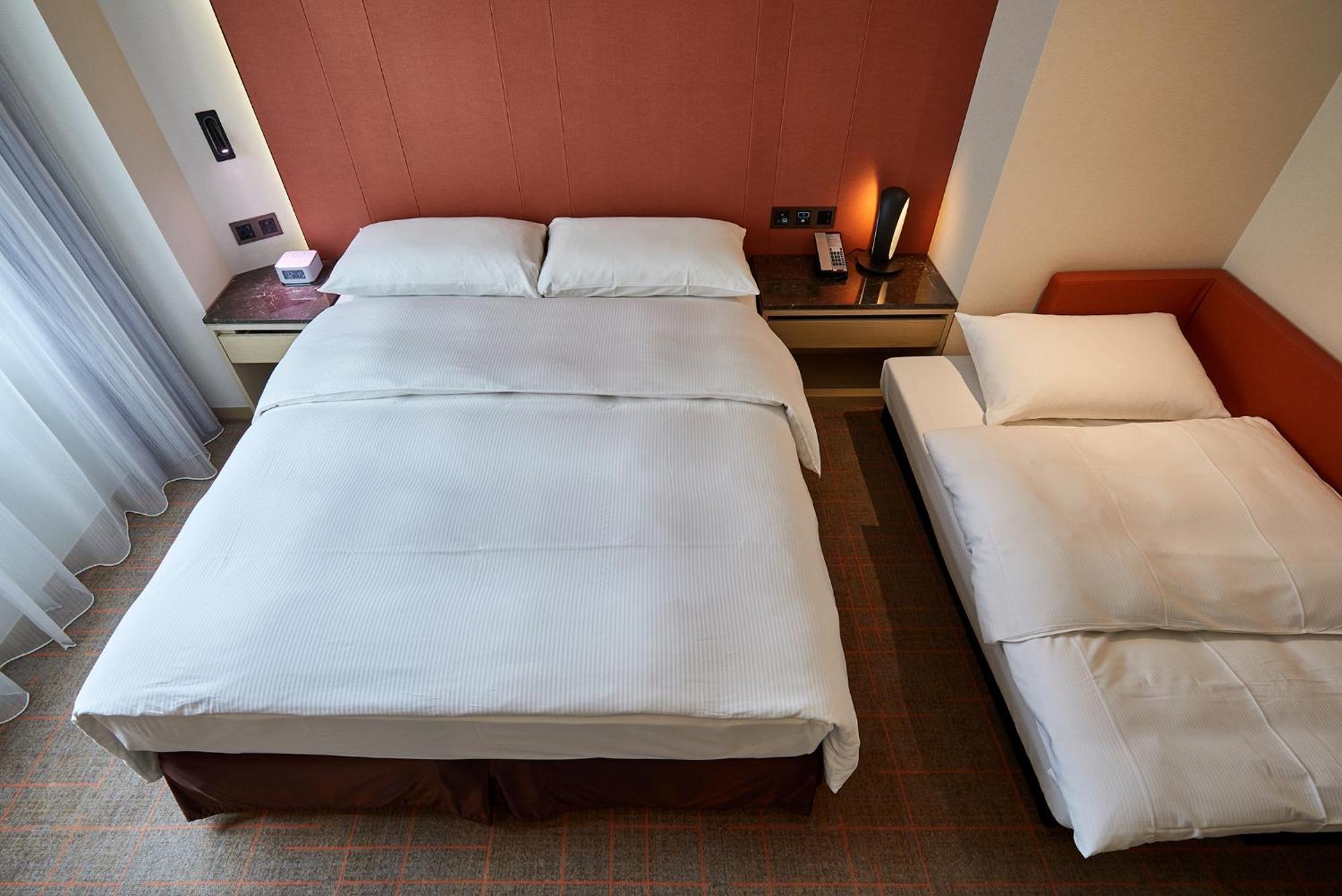 K Hotels Taipei Linsen Екстер'єр фото
